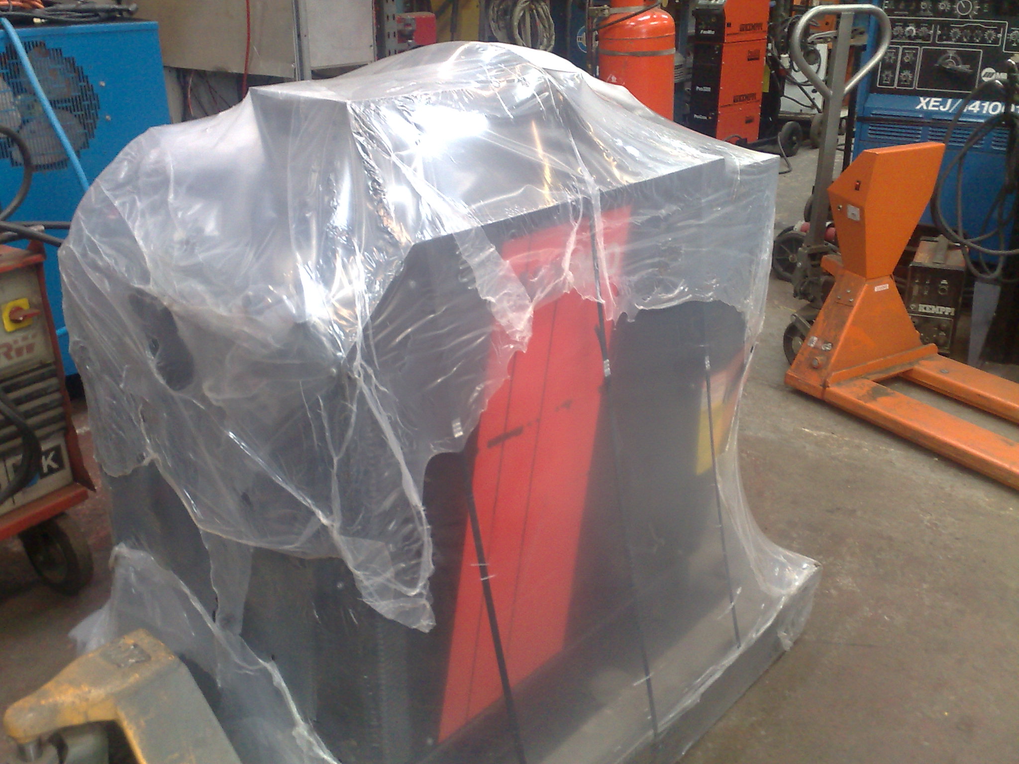 hypertherm plasma cutter supplied by Westermans Welding